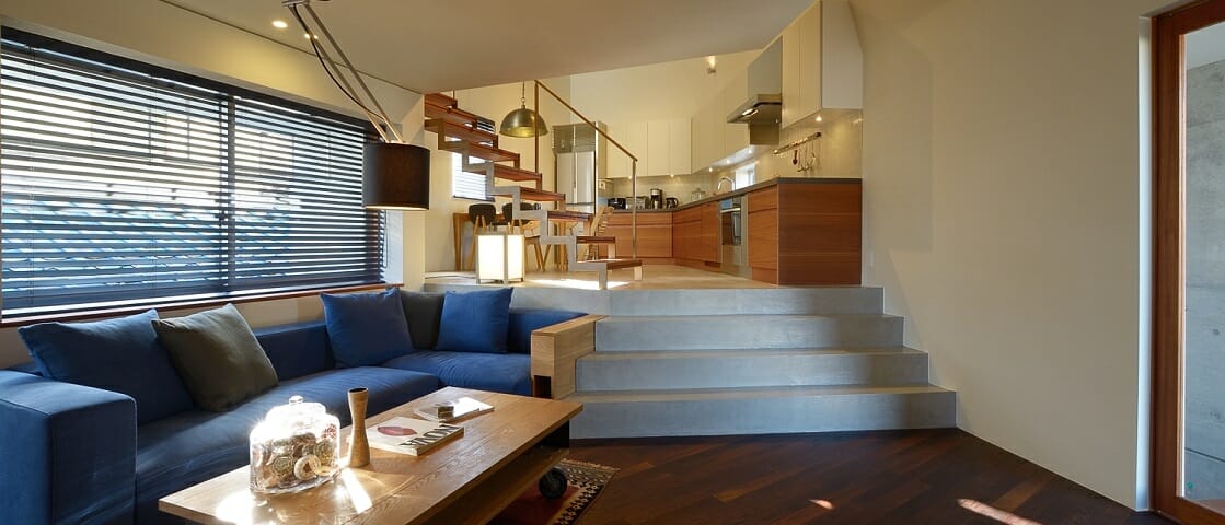 狭小いびつな土地で叶えた、家族4人の快適ハイブリット住宅 建築家