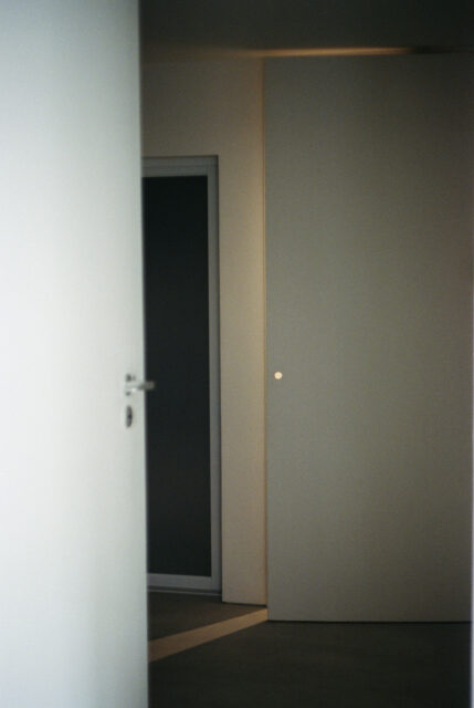 最奥部には、お風呂や洗面などの水回りを集中配置した。